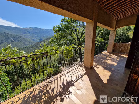 à louer maison pierrefeu 4 pièces 125 m2 + garage /atelier 50 m2