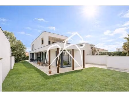 villa contemporaine 3 a 5 chambres | terrain 500m2 | villeneuve-les-maguelone (34750)