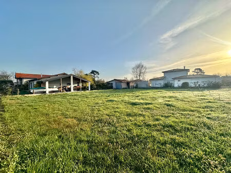 terrain d'exception à la hume de 804 m2