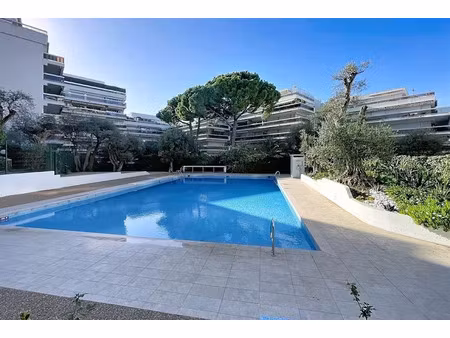 vente appartement 74 m² à juan les pins (06160)  535 000 €