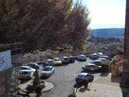 t2 appartement meublé  31m2 eguilles plein centre