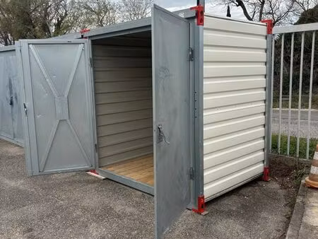 box de stockage 24/7 – sécurisé (code + caméras) – 4m² – 70 ttc/mois