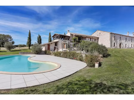 vente maison 10 pièces 409 m² castelnau-de-montmiral (81140)