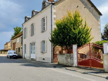 vente maison 6 pièces 160 m² coulonges-les-hérolles (86290)