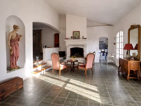 maison 5 pièces - 186 m²