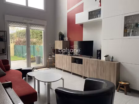 appartement 5 pièces avec jardinet secteur voltaire