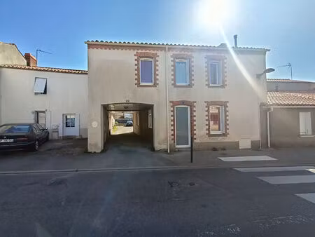 vente maison 3 pièces  67.00m²  la marne