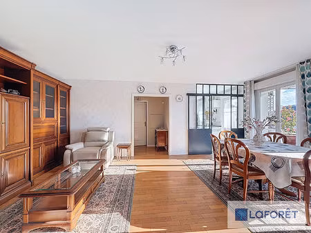 le plessis trevise -centre ville - a deux pas de toutes commodites