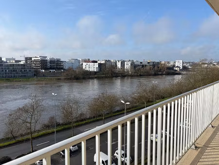 a vendre nantes centre - appartement avec ascenseur/parking