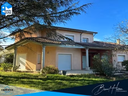 maison 6 pièces de 229m² sur 2432m² de terrain