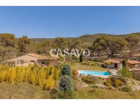 vente maison 7 pièces de 162m² - 13840 rognes