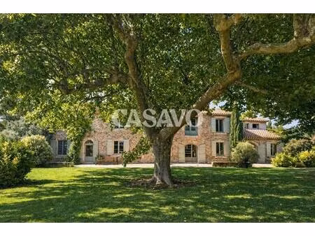 vente maison 8 pièces de 435m² - 13310 saint-martin-de-crau