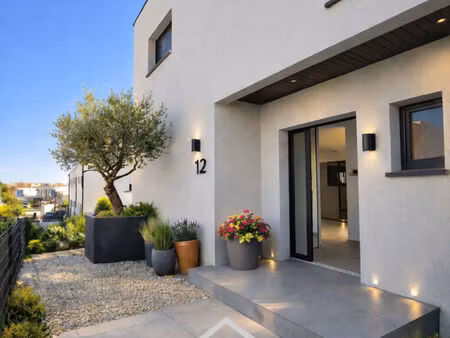 villa 5 pièce(s) 120 m2