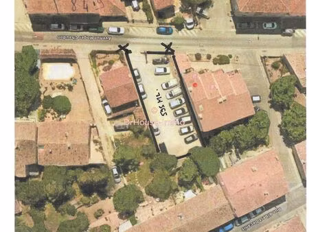 une réelle opportunité d'acquérir un terrain sur aix les milles plein centre ville  proche