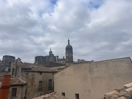 uzès – appartement t3 duplex  quartier du portalet