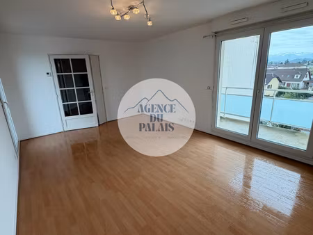 t3 a louer avenue de buros