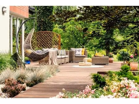 **retour a la vente hypercentre t4 avec terrasse + jardin + parkings**