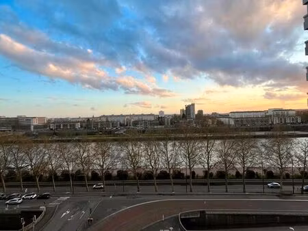 a vendre - appartement 2 pièces - 35 m2 - 8e étage - plein sud