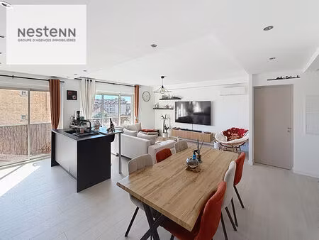 à vendre : appartement lumineux 4 pièces à toulon - st roch -garage.