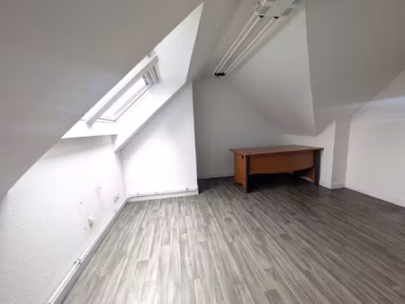 bureau 30m2 fougeres