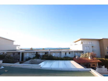 marseille 13008 - triple habitation sur 827m2 de terrain