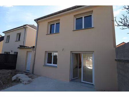 location maison 5 pièces 99 m² à reims (51100)