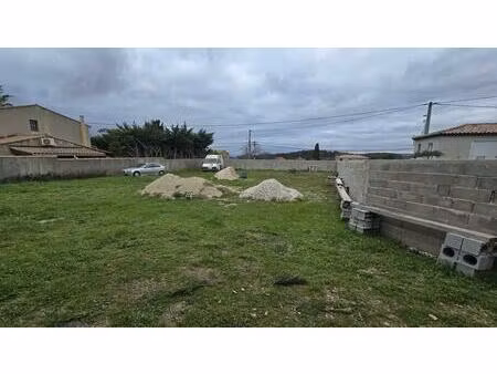 dernière opportunité – terrain rare à la vente