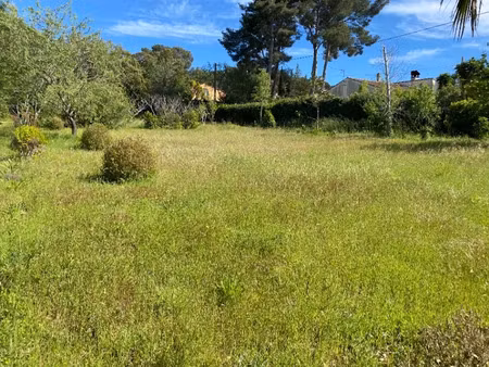 vente terrain 400 m² à le pradet (83220)  280 000 €