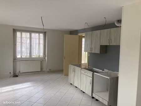 appartement 2 chambres au rdc