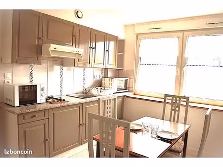 f2 reez de chaussée