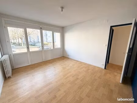 appartement 3 pièces 54 m²