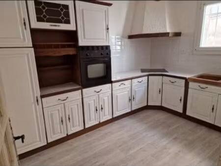 location f3 au mourillon a toulon