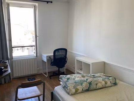 studio vincennes idéal pour étudiant ou jeune travailleur