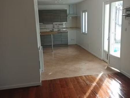 châtellerault maison t3 rénovée avec jardin