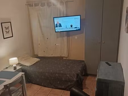 studio meublé libre immédiatement