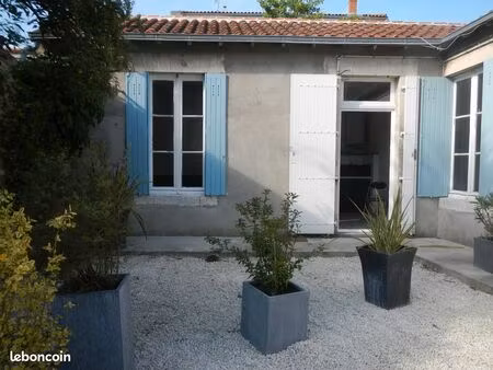 magnifique maisonnette en plein centre-ville