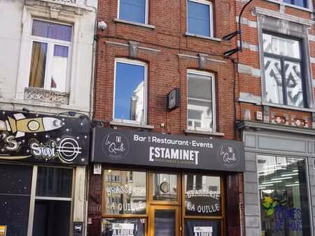 immeuble commercial emblématique à louer – centre de charler