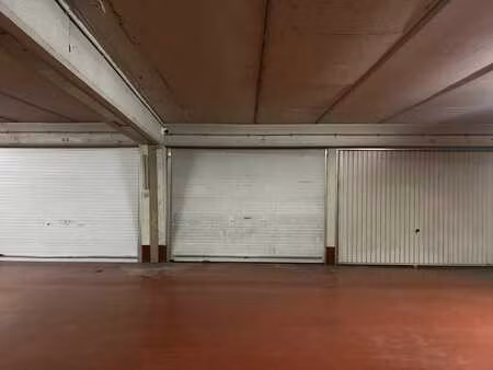 q. des fleurs/terdelt - garage box