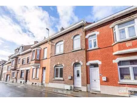 maison 2 chambres + bureau