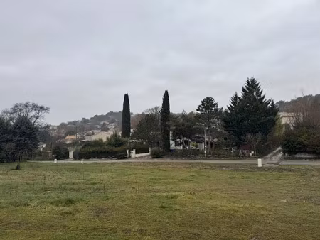 vente terrain 811 m² à pierrevert (04860)  155 000 €