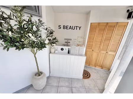 vente locaux professionnels 55 m² à nimes (30000)  34 000 €