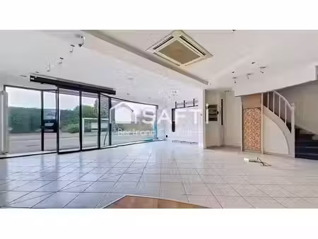 vente locaux professionnels 6 pièces 172 m² à quesnoy-sur-deûle (59890)  380 000 €