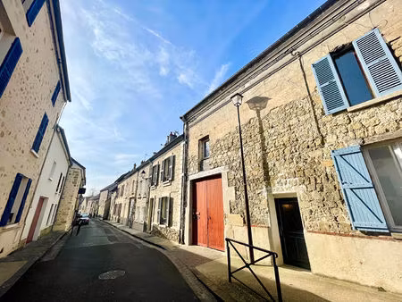 exclusivité! a vendre : éragny-sur-oise village : a proximité de la gare rer a (la défense
