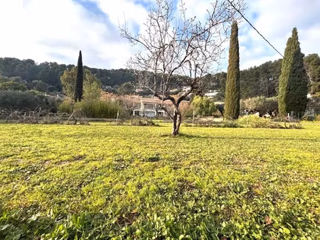 vente terrain 500 m² à sollies-pont (83210)  220 000 €