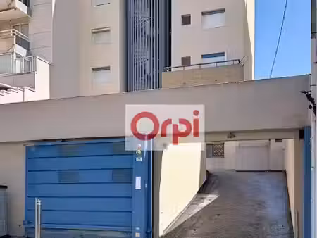 vente parking 13 m² à canet-en-roussillon (66140)  18 000 €