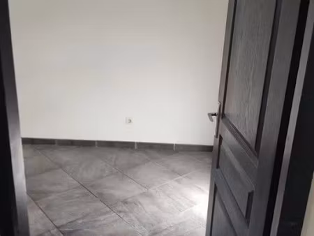 location appartement 3 pièces 55 m² à lézignan-corbières (11200)  570 €