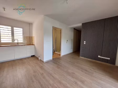 location appartement 1 pièce 29 m² à saint denis chaudron (97490)  615 €