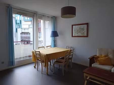 location meublée appartement 3 pièces 63 m² à agen (47000)  625 €