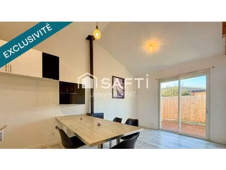 maison t2 bis (chambre  bureau  jardinet  parking)