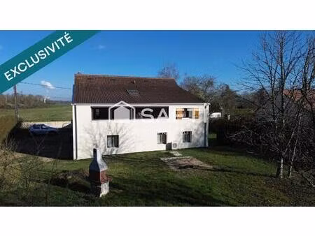 maison de 176 m² sur sous-sol avec 1346 m² de terrain.